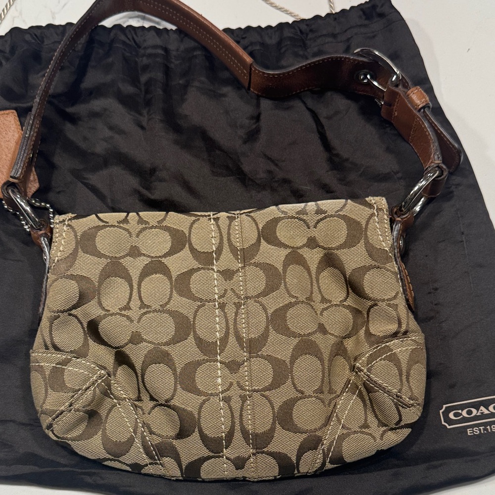 Coach Signature Brown and Tan Bag - Picture 4 of 5